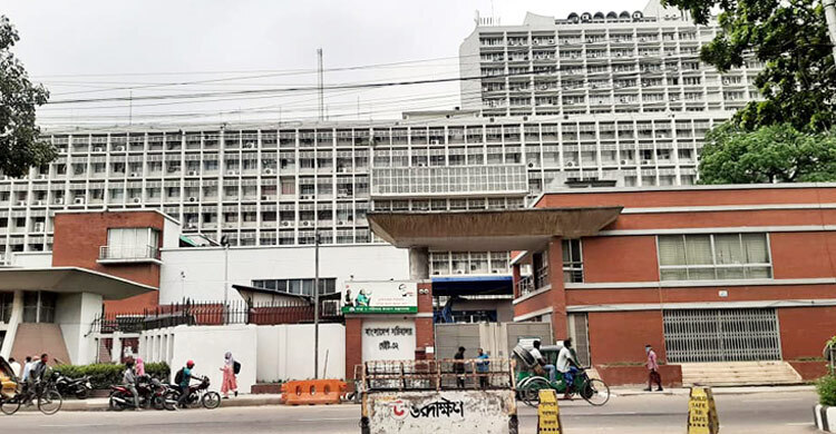 Govt suspends journos’ Secretariat access, revokes temporary passes