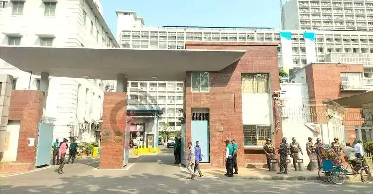 পে-স্কেল বাস্তবায়ন না হলে জানুয়ারিতে প্রশাসনে আন্দোলনের শঙ্কা