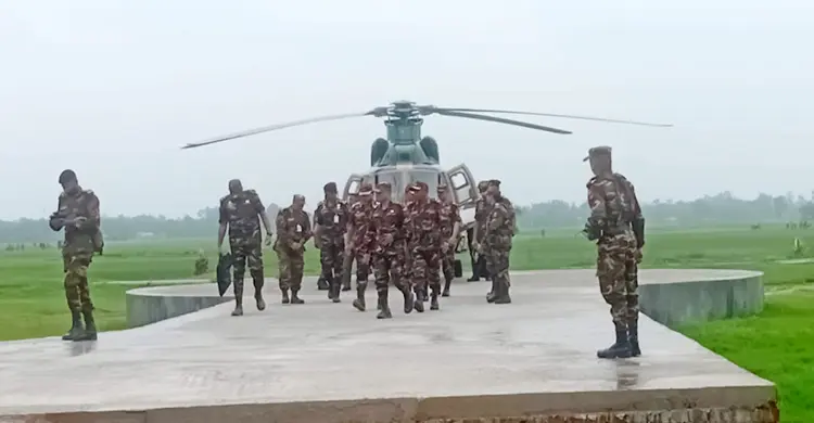 বগুড়ায় গ্রীষ্মকালীন প্রশিক্ষণ এলাকা পরিদর্শন করলেন সেনাপ্রধান