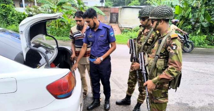 যৌথবাহিনীর অভিযানে ৪৫৬ গাড়ি তল্লাশি, ২২ মোটরসাইকেল জব্দ