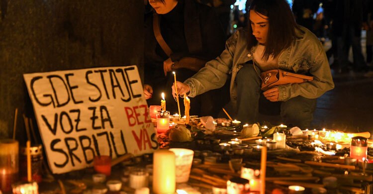14 killed in Serbia railway station canopy collapse