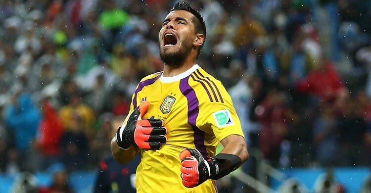 পেশাদার ফুটবলের ইতি টানলেন রোমেরো