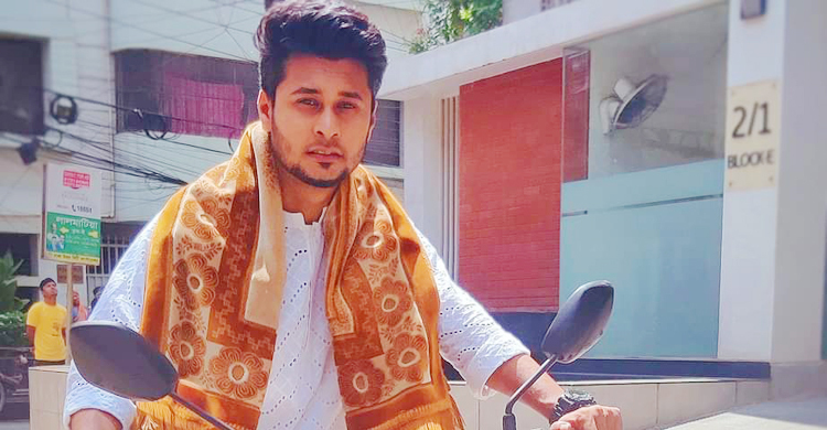 ঈদ শেষে বাইকে ঢাকায় ফেরার পথে প্রাণ গেলো কলেজছাত্রের