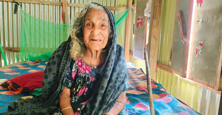 জীবিত থেকেও ছয় বছর ধরে ‘মৃত’ হালিমা