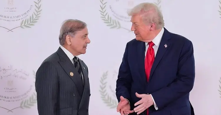 যুক্তরাষ্ট্রের কাছে ১০ বিলিয়ন ডলারের সহায়তা চায় পাকিস্তান