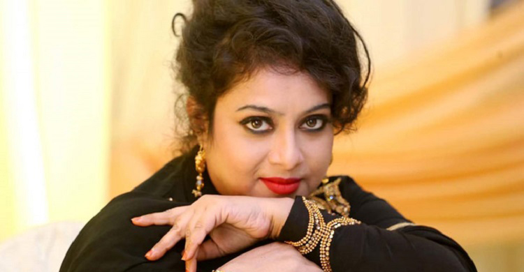 এবার সুখবর দিলেন শাবনূর