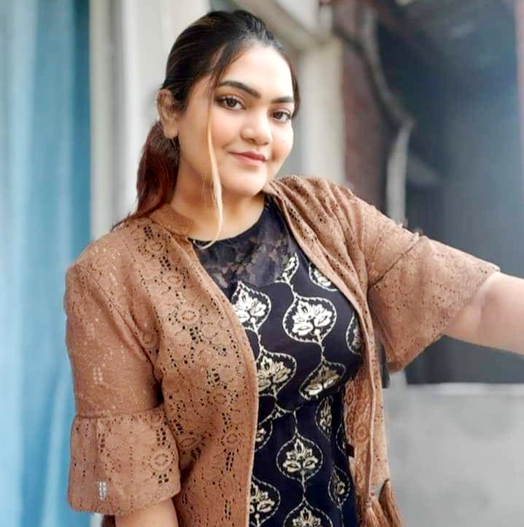 জীবনের নতুন অধ্যায়ে সাবা