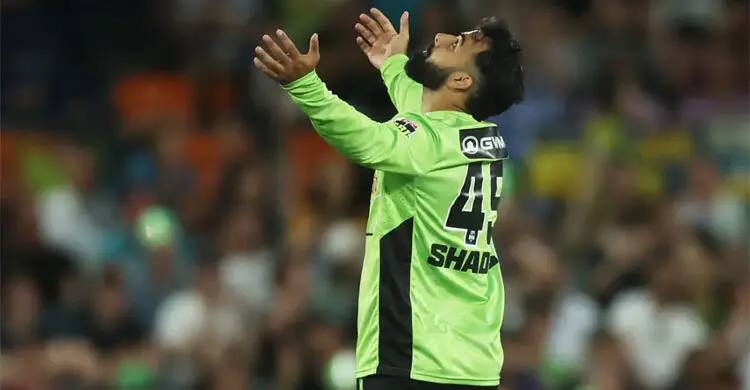 টি-২০ দলে ফিরলেন শাদাব, নেই বাবর-শাহিন-রিজওয়ান