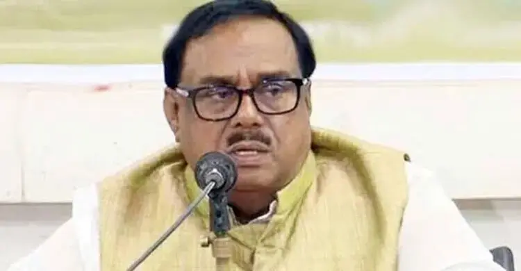 হত্যাচেষ্টা মামলায় সাবেক খাদ্যমন্ত্রী সাধন চন্দ্রের জামিন