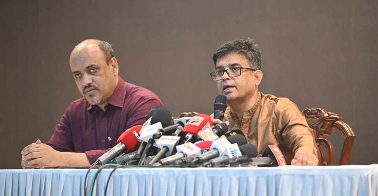 শিল্পকলা একাডেমির মহাপরিচালকের পদত্যাগ তার ব্যক্তিগত সিদ্ধান্ত