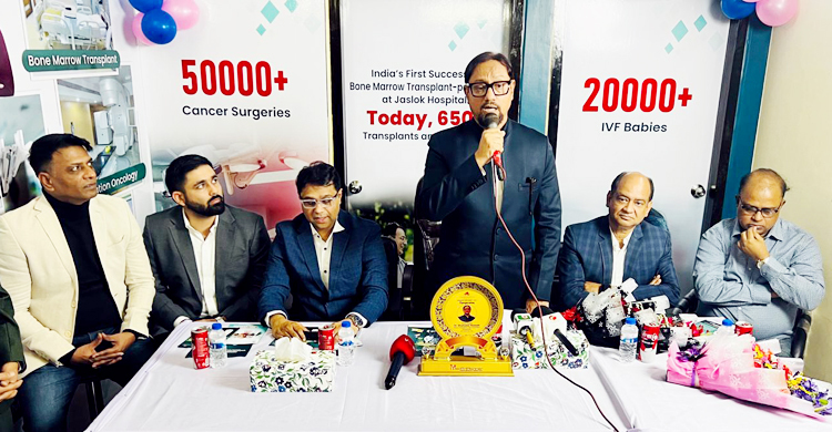 ক্যানসার প্রতিরোধে সামাজিক সচেতনতা বাড়াতে হবে: মেয়র শাহাদাত