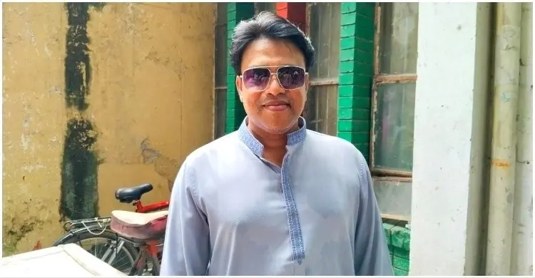 ভোট দিতে এসে প্রার্থীদের যে পরামর্শ দিলেন শাহেদ আলী