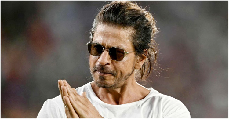 আহত হওয়ার খবর ভুয়া, তবে কেন দেশ ছাড়লেন শাহরুখ