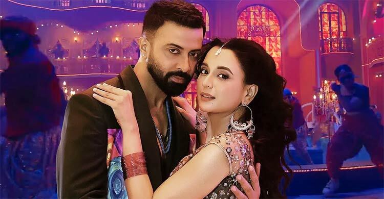 শাকিব খানের সঙ্গে কাজের অভিজ্ঞতা জানালেন সাবিলা নূর