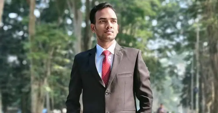 রাবিতে ৫ টাকায় দুপুরের খাবার, অসচ্ছল শিক্ষার্থীদের পাশে ছাত্রদল নেতা