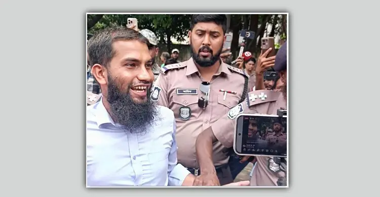 ধানমন্ডি ৩২ থেকে ‘জুলাই যোদ্ধা’ পরিচয় দেওয়া একজন আটক