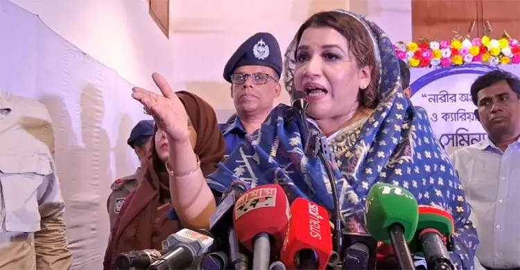 হাসিনাসহ পলাতকদের দেশে ফিরিয়ে এনে বিচার প্রক্রিয়া চলমান