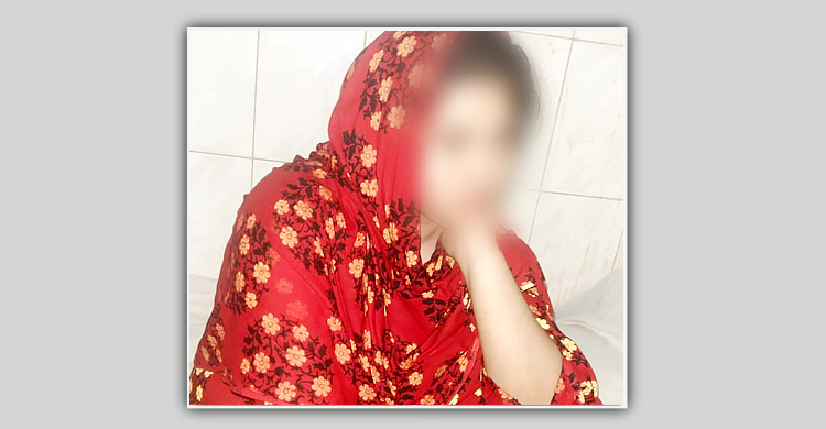 বৃষ্টিতে ভিজে টিকটক বানানোর সময় বজ্রপাতে আহত তরুণী