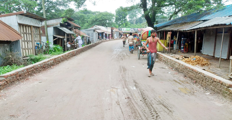২ মাস বন্ধ থাকবে শরীয়তপুর-চাঁদপুর রুটের ট্রাক চলাচল