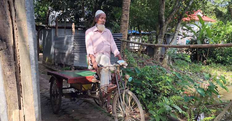 লিভার সিরোসিসে আক্রান্ত ভ্যানচালক শাহালমের কণ্ঠে বাঁচার আকুতি