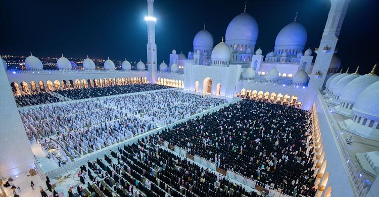 আল্লাহকে ডাকুন ভয় ও আশা নিয়ে