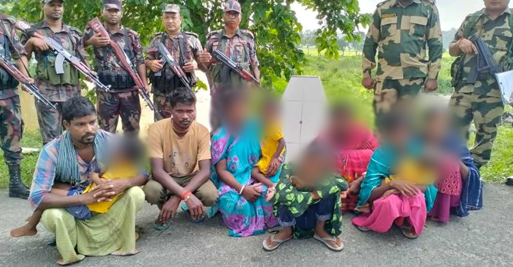 শেরপুর সীমান্তে ১০ বাংলাদেশিকে হস্তান্তর করলো বিএসএফের