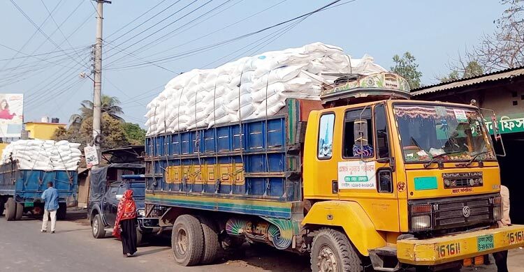 শেরপুরে দুই ট্রাক ইউরিয়া সার জব্দ
