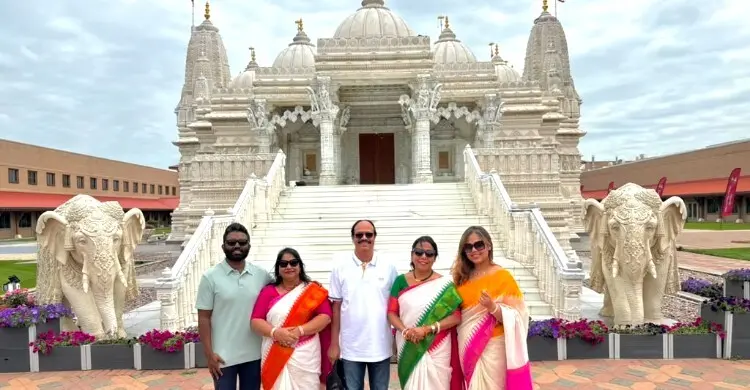 শিকাগোর বুকে দর্শন ও বিশ্বাসের অনুপম মিলনক্ষেত্র