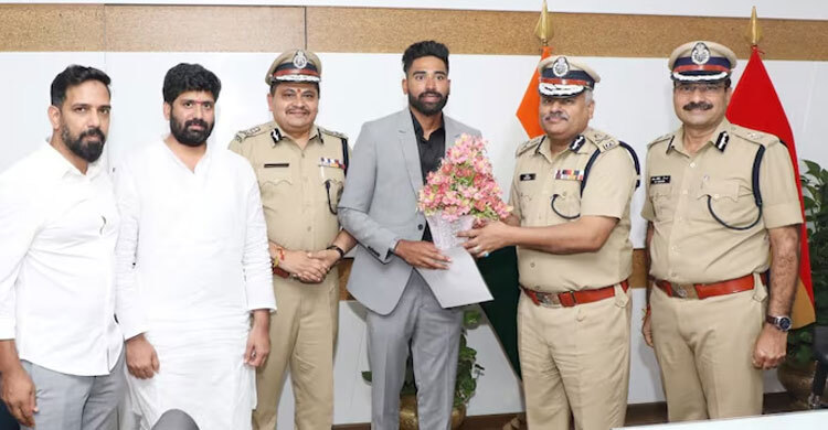 Mohammed Siraj assumes charge as DSP in Telangana