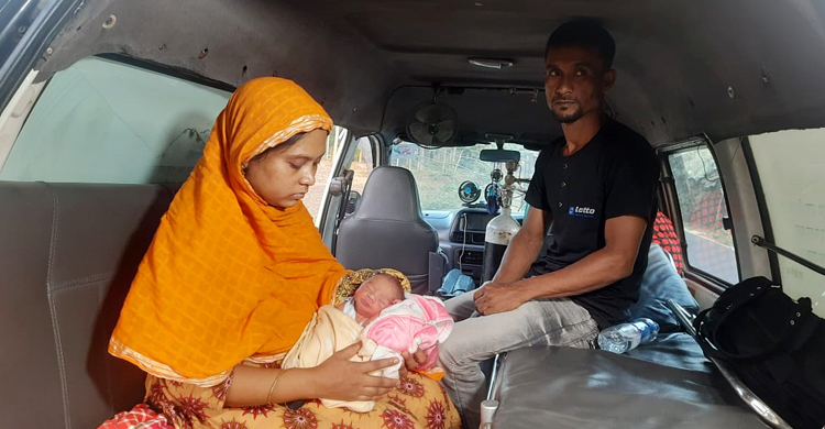 ট্রেনের বগি হয়ে উঠলো অপারেশন থিয়েটার, সন্তান জন্ম দিলেন প্রসূতি