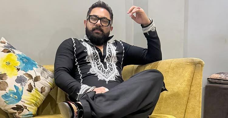 সোহমের বিরুদ্ধে প্রতারণার অভিযোগ কেন?