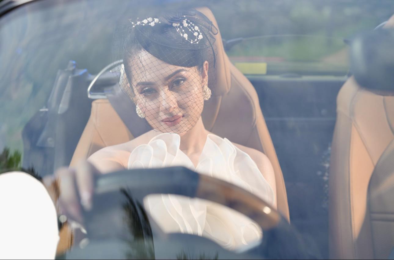 ভিনটেজ ওয়েস্টার্ন রূপে মোহময়ী বুবলী