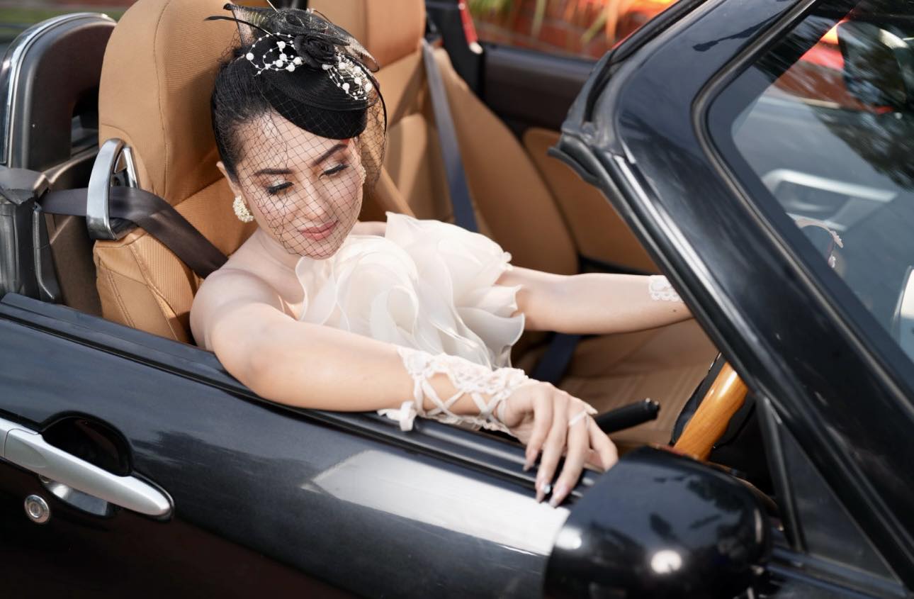 ভিনটেজ ওয়েস্টার্ন রূপে মোহময়ী বুবলী