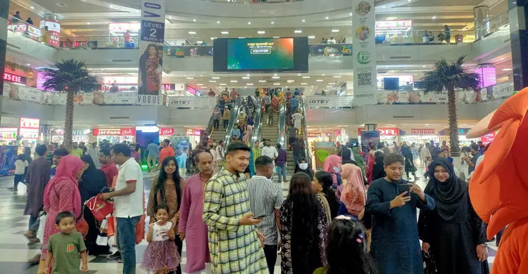 দুপুর ২টা থেকে রাত ৯টা পর্যন্ত দোকান খোলা রাখতে চায় ফ্যাশন উদ্যোগ