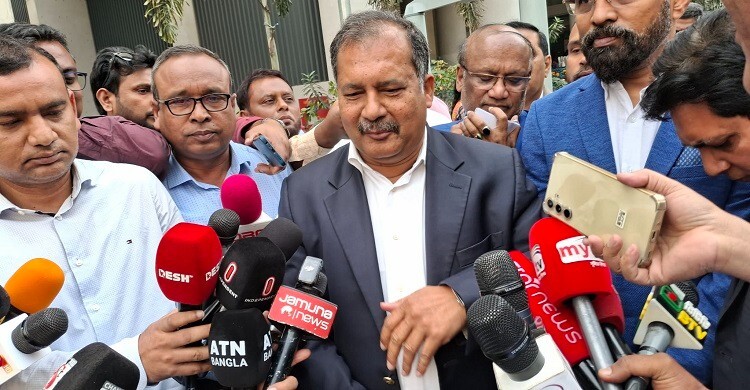 বিধি-বিধানের বাইরে কোনো কিছু বাস্তবায়ন করতে দেবো না: তথ্যমন্ত্রী 