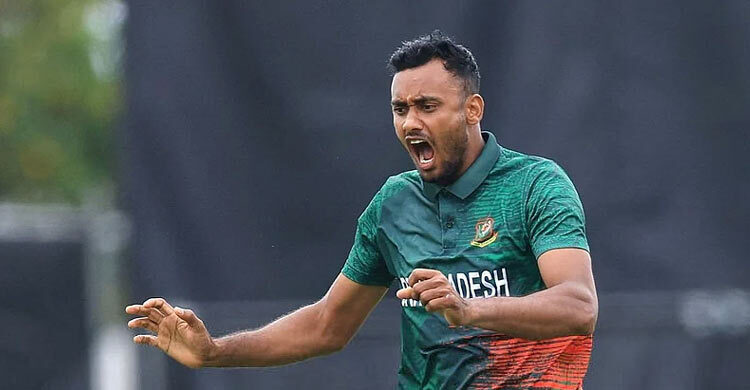 অস্ট্রেলিয়ার ঝড়ো শুরুর পর শরিফুলের জোড়া আঘাত