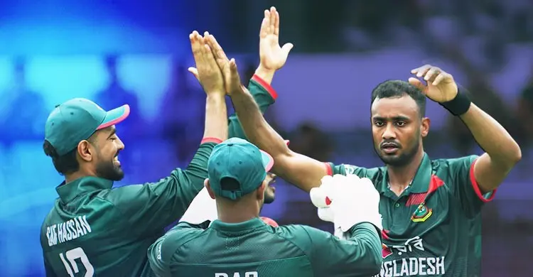 দুই দলের মুখেই শরিফুল-বন্দনা