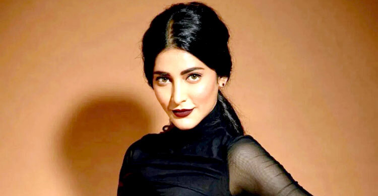 একাধিক প্রেম নিয়ে মুখ খুললেন শ্রুতি