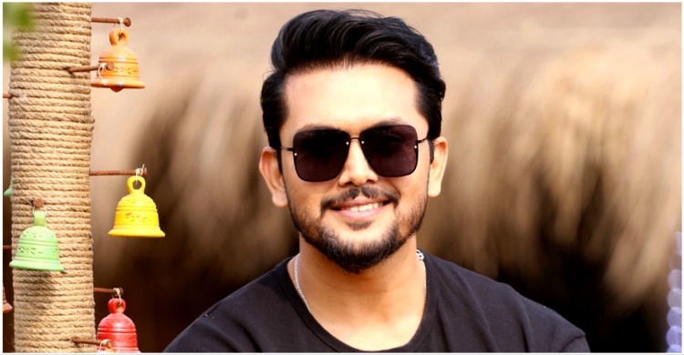 আগুনে পুড়ে আহত হয়েও শুটিং করছেন আরিফিন শুভ