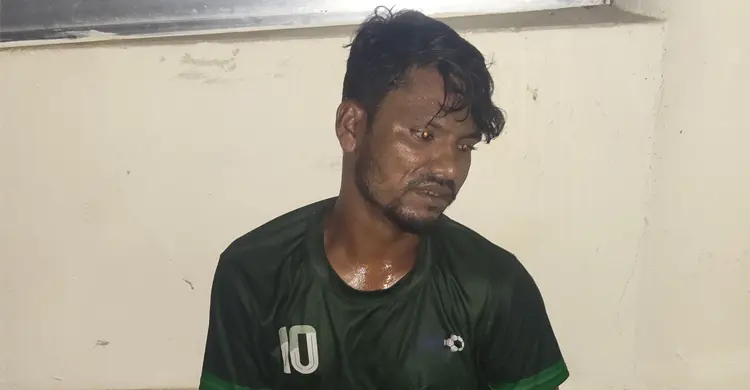 শাবিপ্রবিতে নারী শিক্ষার্থীকে উত্ত্যক্তের ঘটনায় বহিরাগত আটক