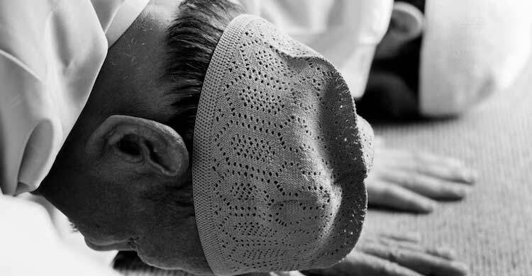 ঘুমের কারণে একটি সিজদা ছুটে গেলে নামাজ হবে?