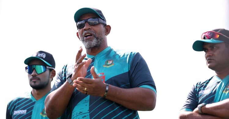 সিমন্স আর সালাউদ্দিনে সন্তুষ্ট বিসিবি, বাড়তে পারে মেয়াদ