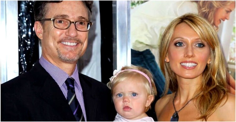 এপস্টেইন ফাইলে নাম জড়াতেই ভাঙছে গায়িকার সংসার