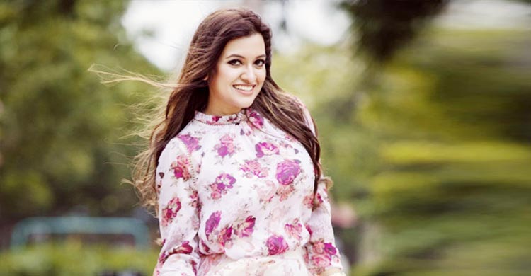 হার না মানা শিল্পী সিঁথি সাহা