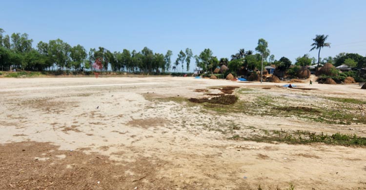 এক গ্রামেই বেহাত সরকারের সাড়ে ৫১ বিঘা সম্পত্তি!