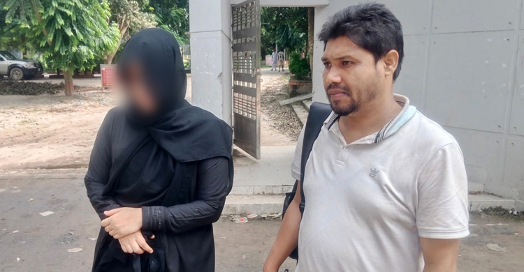 ভোটার হতে এসে রোহিঙ্গা দম্পতি আটক