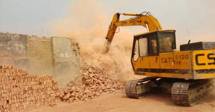 সিরাজগঞ্জে ছয় অবৈধ ইটভাটায় অভিযান, ১৯ লাখ টাকা জরিমানা