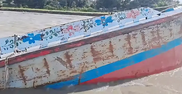 যমুনায় বাল্কহেড ডুবে দুদিন ধরে নিখোঁজ ২ শ্রমিক