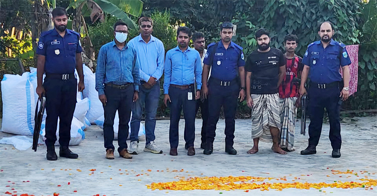 ক্ষতিকারক রং দিয়ে চিপস তৈরি, কারখানাকে জরিমানা