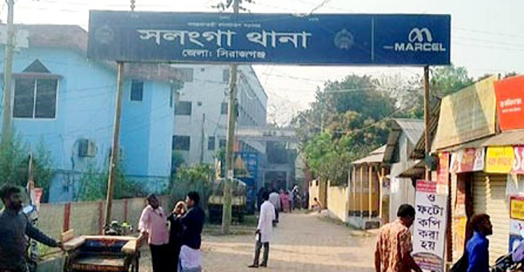 আসামি পালিয়ে যাওয়ায় যুবক আটক, খবরে মায়ের মৃত্যু